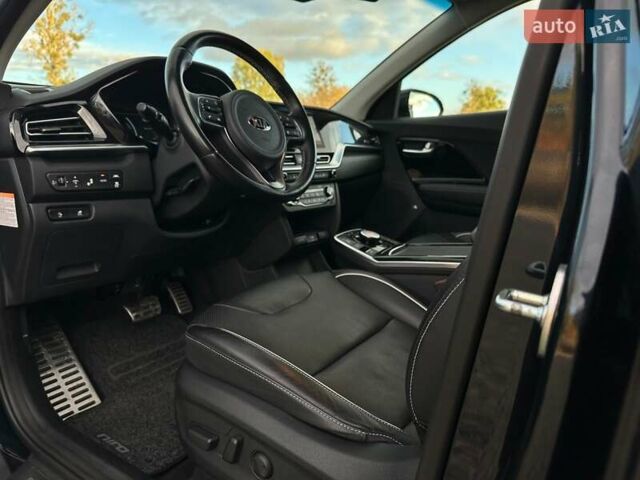 Синий Киа Niro, объемом двигателя 0 л и пробегом 62 тыс. км за 23600 $, фото 47 на Automoto.ua