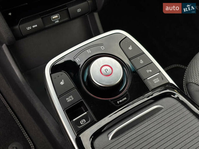 Синий Киа Niro, объемом двигателя 0 л и пробегом 46 тыс. км за 23050 $, фото 26 на Automoto.ua