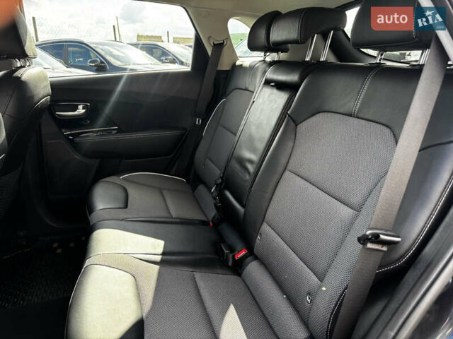Синий Киа Niro, объемом двигателя 0 л и пробегом 110 тыс. км за 21650 $, фото 29 на Automoto.ua