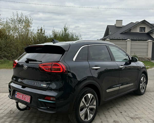 Киа Niro 2021 в Трускавце на Automoto.ua Синий Киа Niro, объемом двигателя 0 л и пробегом 45 тыс. км за 23200 $, фото 4 на Automoto.ua