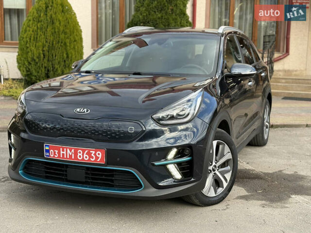 Синій Кіа Niro, об'ємом двигуна 0 л та пробігом 136 тис. км за 19350 $, фото 9 на Automoto.ua
