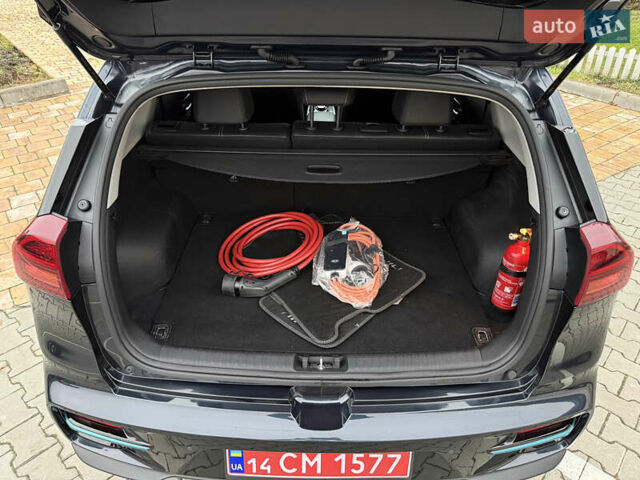 Синій Кіа Niro, об'ємом двигуна 0 л та пробігом 88 тис. км за 19750 $, фото 40 на Automoto.ua