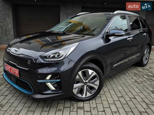 Синій Кіа Niro, об'ємом двигуна 0 л та пробігом 129 тис. км за 18999 $, фото 13 на Automoto.ua