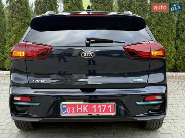 Синий Киа Niro, объемом двигателя 0 л и пробегом 88 тыс. км за 20999 $, фото 15 на Automoto.ua