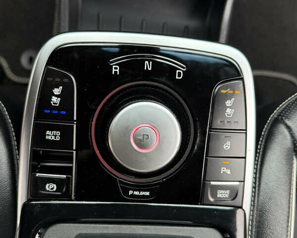 Синій Кіа Niro, об'ємом двигуна 0 л та пробігом 87 тис. км за 18999 $, фото 16 на Automoto.ua