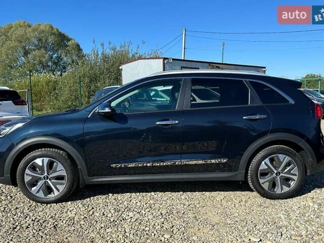 Синий Киа Niro, объемом двигателя 0 л и пробегом 45 тыс. км за 23700 $, фото 21 на Automoto.ua