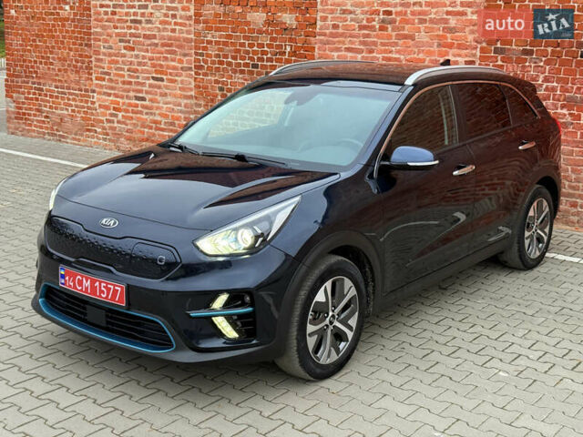 Синій Кіа Niro, об'ємом двигуна 0 л та пробігом 88 тис. км за 19750 $, фото 6 на Automoto.ua