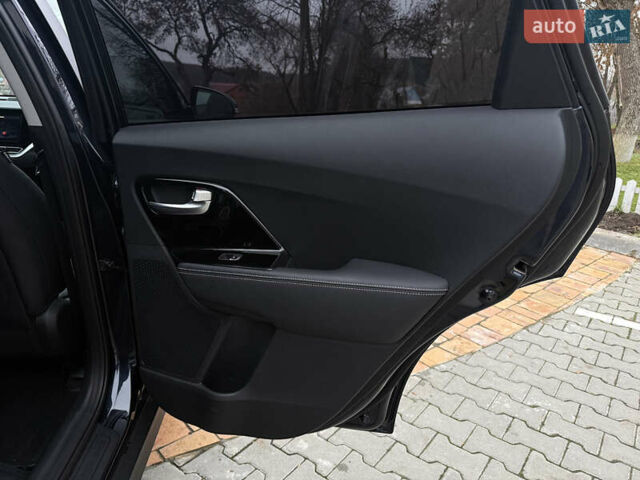 Синій Кіа Niro, об'ємом двигуна 0 л та пробігом 88 тис. км за 19750 $, фото 47 на Automoto.ua