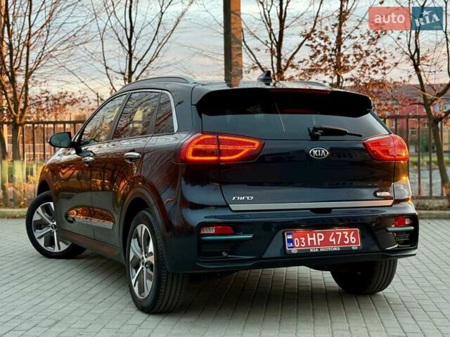 Синій Кіа Niro, об'ємом двигуна 0 л та пробігом 84 тис. км за 19450 $, фото 11 на Automoto.ua