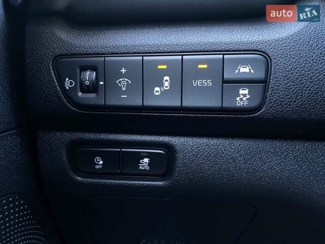 Синий Киа Niro, объемом двигателя 0 л и пробегом 105 тыс. км за 21500 $, фото 36 на Automoto.ua