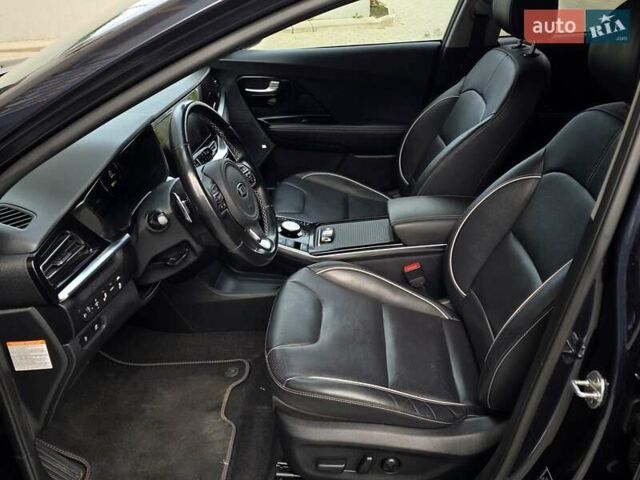 Синий Киа Niro, объемом двигателя 0 л и пробегом 138 тыс. км за 18799 $, фото 22 на Automoto.ua