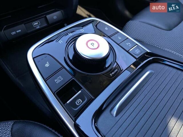 Синий Киа Niro, объемом двигателя 0 л и пробегом 105 тыс. км за 21500 $, фото 42 на Automoto.ua
