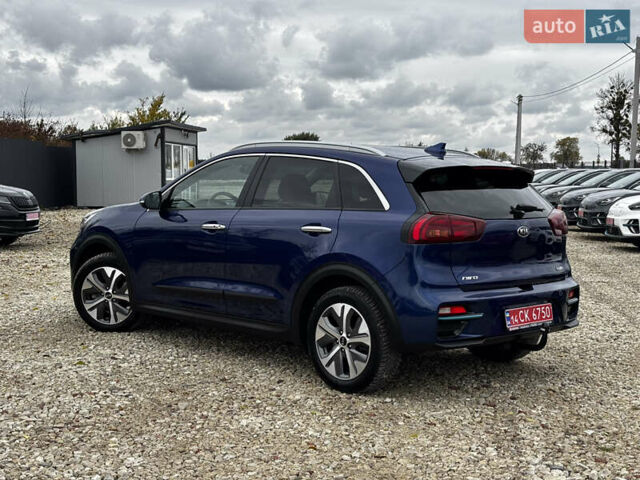 Синий Киа Niro, объемом двигателя 0 л и пробегом 60 тыс. км за 21999 $, фото 9 на Automoto.ua
