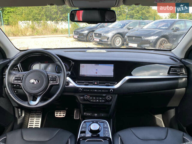 Синий Киа Niro, объемом двигателя 0 л и пробегом 24 тыс. км за 24600 $, фото 3 на Automoto.ua
