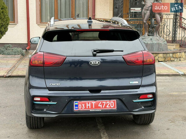 Синій Кіа Niro, об'ємом двигуна 0 л та пробігом 159 тис. км за 18499 $, фото 14 на Automoto.ua