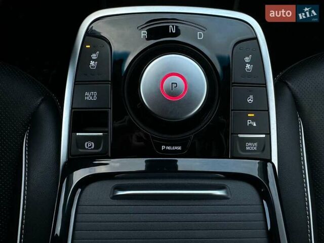 Синій Кіа Niro, об'ємом двигуна 0 л та пробігом 62 тис. км за 24600 $, фото 18 на Automoto.ua