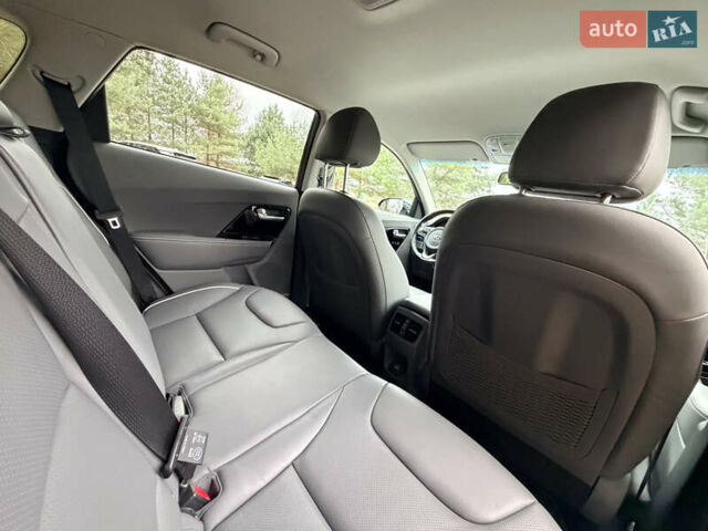 Синий Киа Niro, объемом двигателя 0 л и пробегом 64 тыс. км за 23800 $, фото 21 на Automoto.ua