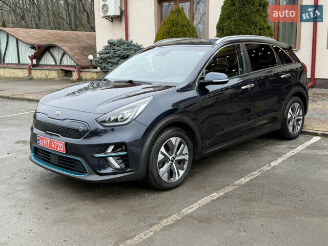 Синій Кіа Niro, об'ємом двигуна 0 л та пробігом 159 тис. км за 18499 $, фото 4 на Automoto.ua