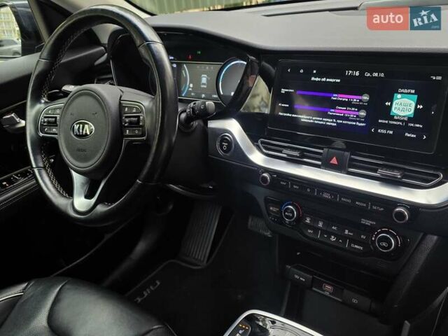 Синий Киа Niro, объемом двигателя 0 л и пробегом 139 тыс. км за 18950 $, фото 36 на Automoto.ua