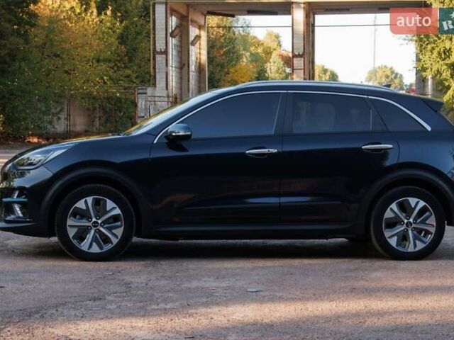 Синий Киа Niro, объемом двигателя 0 л и пробегом 125 тыс. км за 18950 $, фото 10 на Automoto.ua