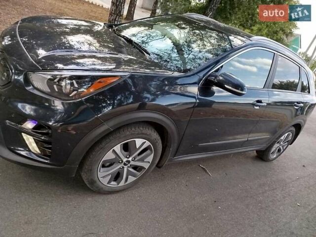 Синий Киа Niro, объемом двигателя 0 л и пробегом 30 тыс. км за 21000 $, фото 4 на Automoto.ua