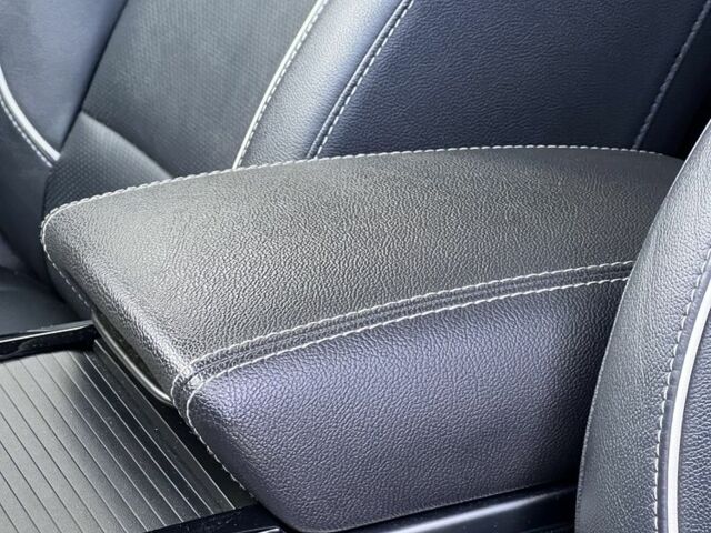 Синий Киа Niro, объемом двигателя 0 л и пробегом 112 тыс. км за 20467 $, фото 21 на Automoto.ua