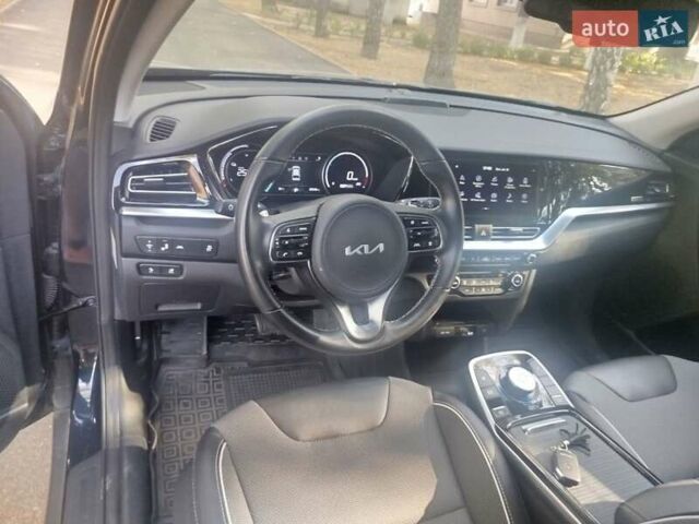 Синий Киа Niro, объемом двигателя 0 л и пробегом 30 тыс. км за 21000 $, фото 6 на Automoto.ua