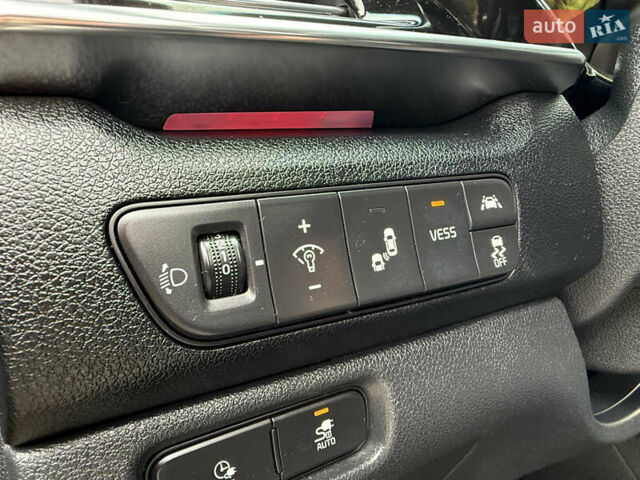 Синій Кіа Niro, об'ємом двигуна 0 л та пробігом 87 тис. км за 19555 $, фото 19 на Automoto.ua