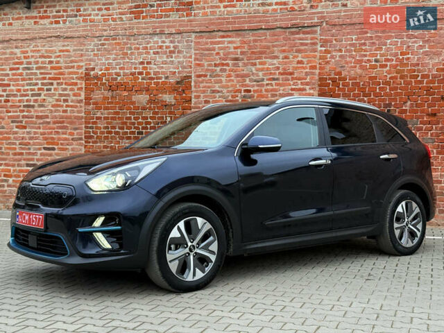 Синій Кіа Niro, об'ємом двигуна 0 л та пробігом 88 тис. км за 19750 $, фото 2 на Automoto.ua