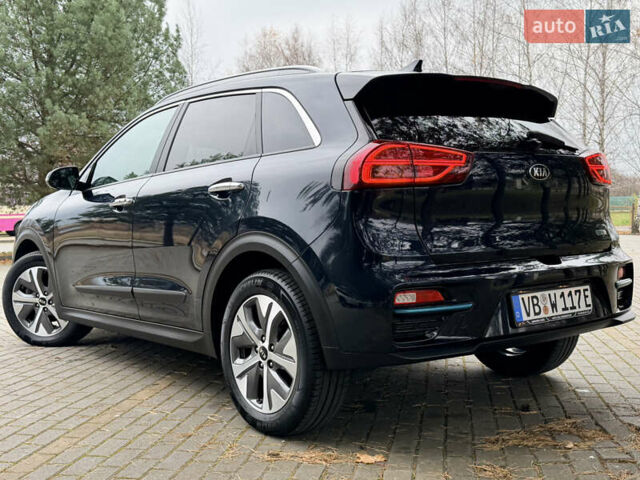 Синий Киа Niro, объемом двигателя 0 л и пробегом 64 тыс. км за 23800 $, фото 8 на Automoto.ua