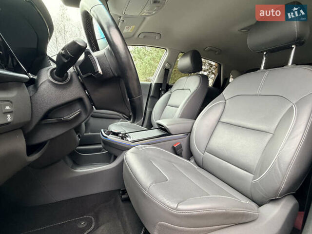 Синий Киа Niro, объемом двигателя 0 л и пробегом 64 тыс. км за 23800 $, фото 15 на Automoto.ua