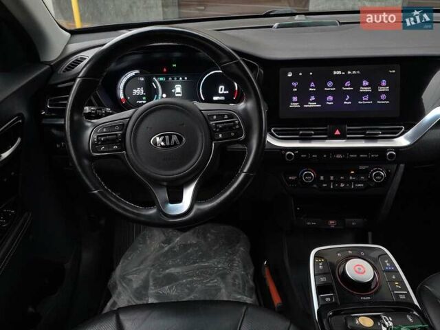 Синій Кіа Niro, об'ємом двигуна 0 л та пробігом 129 тис. км за 18999 $, фото 30 на Automoto.ua