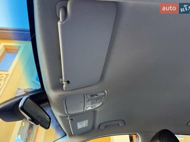Синій Кіа Niro, об'ємом двигуна 0 л та пробігом 82 тис. км за 18950 $, фото 64 на Automoto.ua