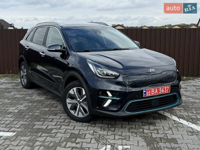 Синий Киа Niro, объемом двигателя 0 л и пробегом 149 тыс. км за 19700 $, фото 4 на Automoto.ua