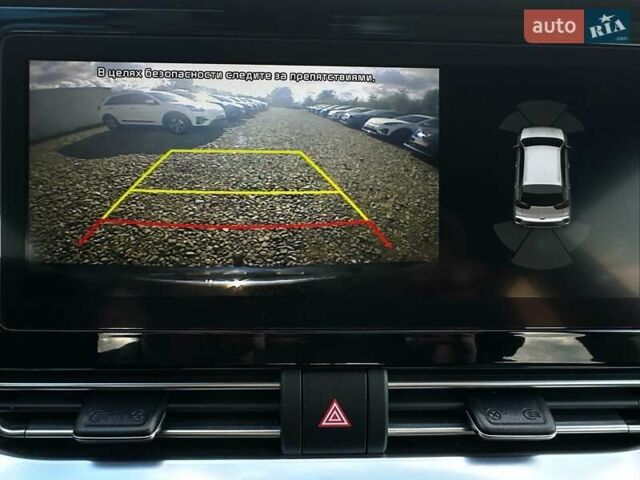 Синій Кіа Niro, об'ємом двигуна 0 л та пробігом 57 тис. км за 24700 $, фото 16 на Automoto.ua