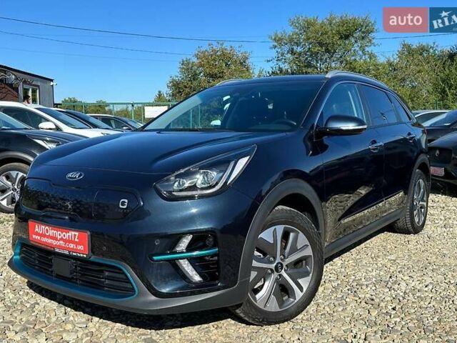 Синий Киа Niro, объемом двигателя 0 л и пробегом 45 тыс. км за 23700 $, фото 19 на Automoto.ua