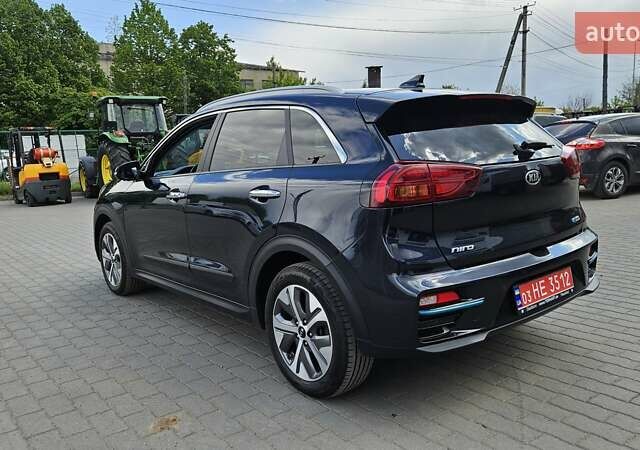 Синий Киа Niro, объемом двигателя 0 л и пробегом 120 тыс. км за 19800 $, фото 4 на Automoto.ua