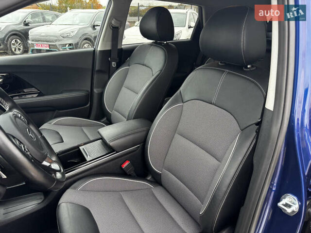 Синий Киа Niro, объемом двигателя 0 л и пробегом 60 тыс. км за 21999 $, фото 27 на Automoto.ua