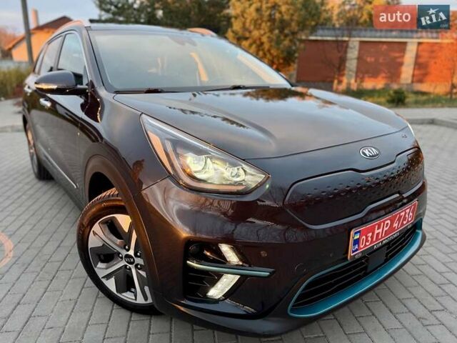 Синій Кіа Niro, об'ємом двигуна 0 л та пробігом 84 тис. км за 19450 $, фото 4 на Automoto.ua