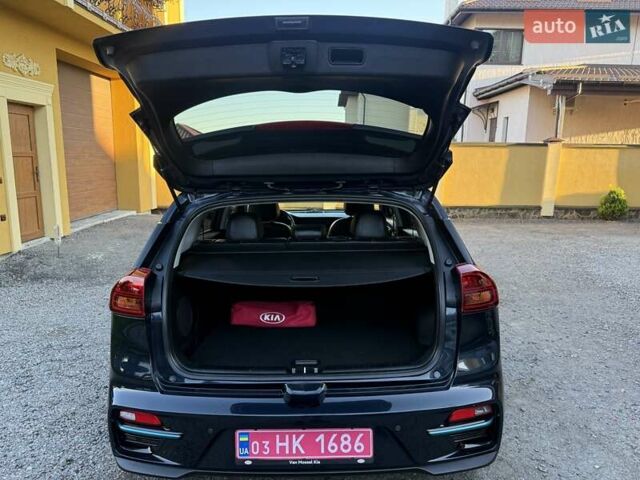 Синий Киа Niro, объемом двигателя 0 л и пробегом 138 тыс. км за 18950 $, фото 109 на Automoto.ua