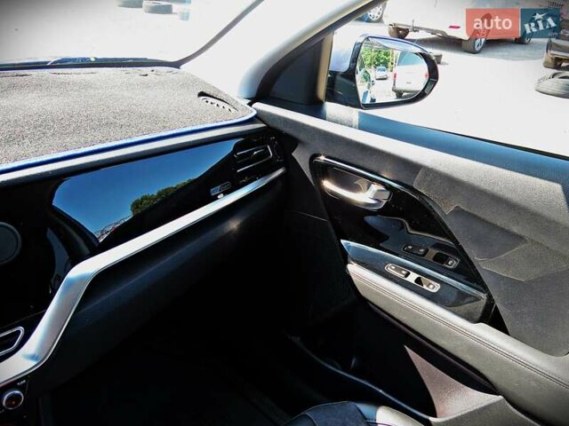 Синій Кіа Niro, об'ємом двигуна 1.58 л та пробігом 35 тис. км за 23900 $, фото 16 на Automoto.ua