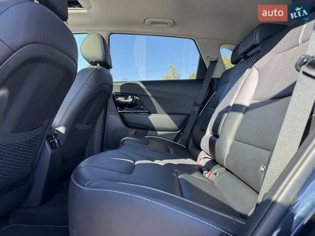 Синий Киа Niro, объемом двигателя 0 л и пробегом 104 тыс. км за 20900 $, фото 30 на Automoto.ua
