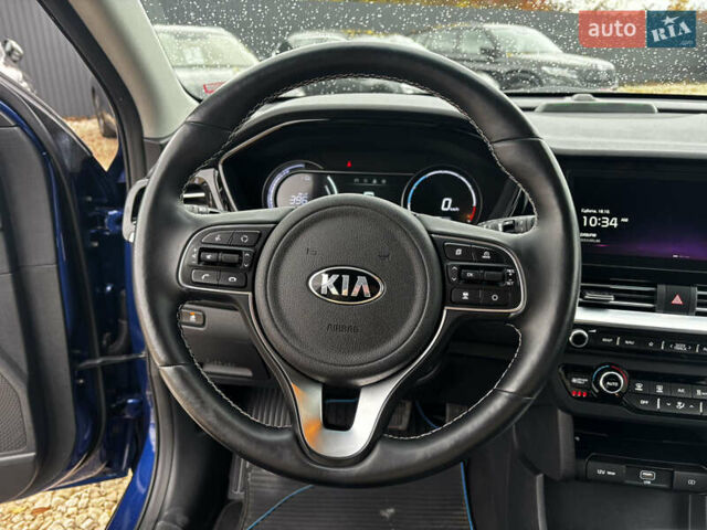 Синий Киа Niro, объемом двигателя 0 л и пробегом 60 тыс. км за 21999 $, фото 24 на Automoto.ua