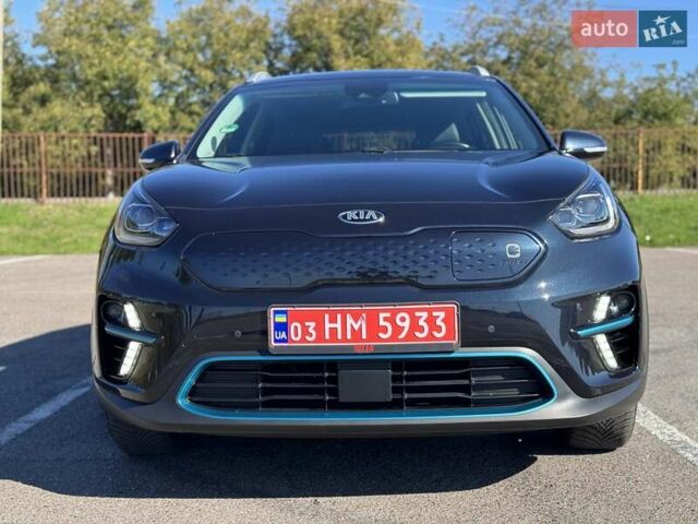 Синий Киа Niro, объемом двигателя 0 л и пробегом 104 тыс. км за 20900 $, фото 5 на Automoto.ua