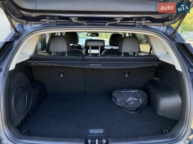 Синий Киа Niro, объемом двигателя 0 л и пробегом 123 тыс. км за 20600 $, фото 68 на Automoto.ua