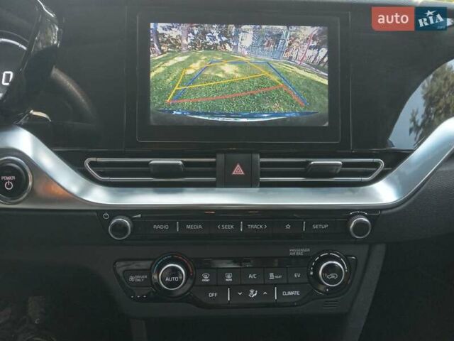 Синий Киа Niro, объемом двигателя 0 л и пробегом 49 тыс. км за 16980 $, фото 49 на Automoto.ua