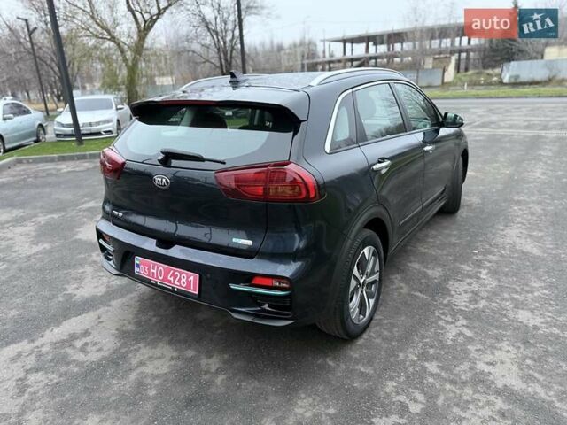 Синій Кіа Niro, об'ємом двигуна 0 л та пробігом 138 тис. км за 18900 $, фото 6 на Automoto.ua