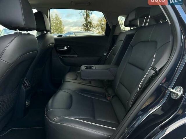 Синий Киа Niro, объемом двигателя 0 л и пробегом 57 тыс. км за 23700 $, фото 76 на Automoto.ua