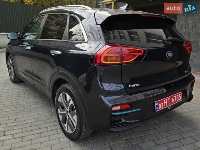 Синий Киа Niro, объемом двигателя 0 л и пробегом 138 тыс. км за 18799 $, фото 6 на Automoto.ua