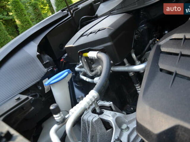 Синий Киа Niro, объемом двигателя 0 л и пробегом 82 тыс. км за 18950 $, фото 67 на Automoto.ua
